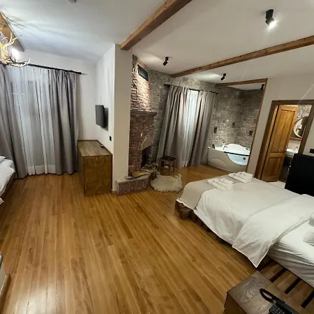 Ambassador Hotel 4*