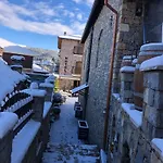 Ambassador 4* Voskopojë