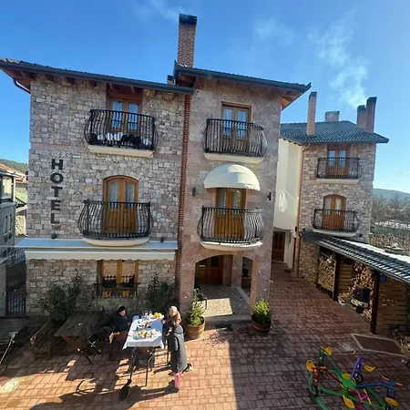 Ambassador Hotel Voskopoje