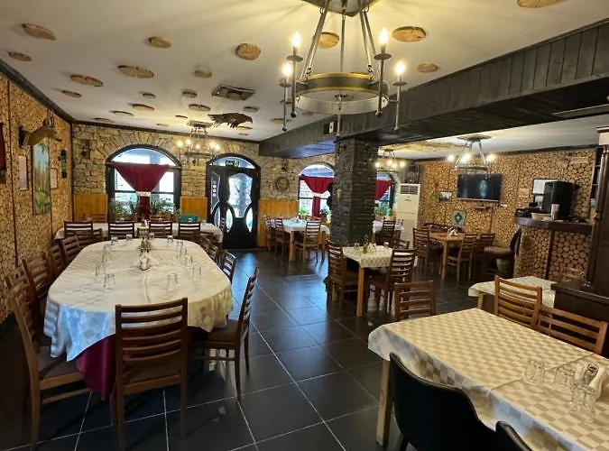 Ambassador Hotel Voskopoje